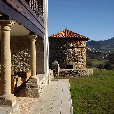 Hotel Casona Cuervo San Tirso de Candamo Exterior photo