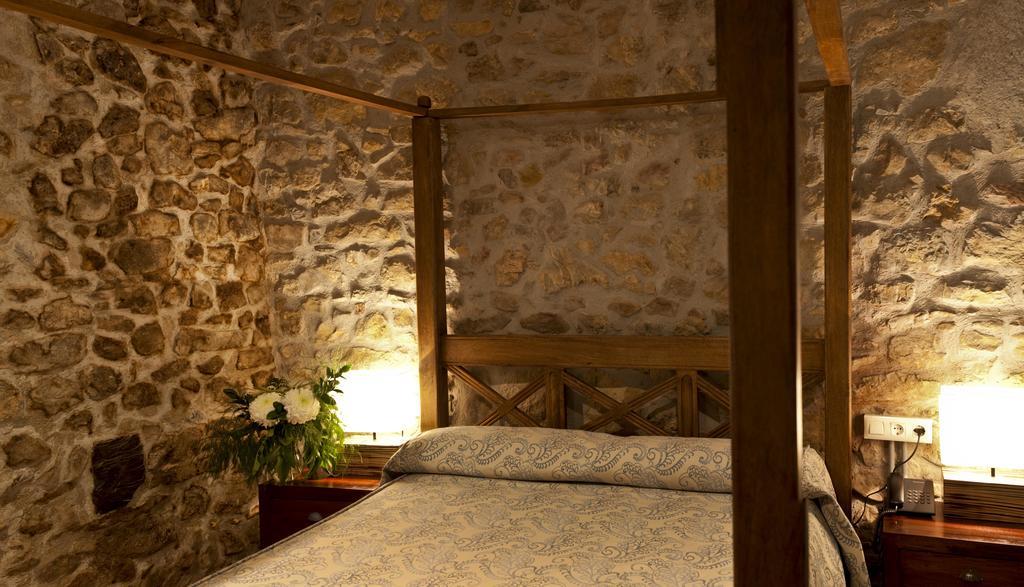 Hotel Casona Cuervo San Tirso de Candamo Exterior photo