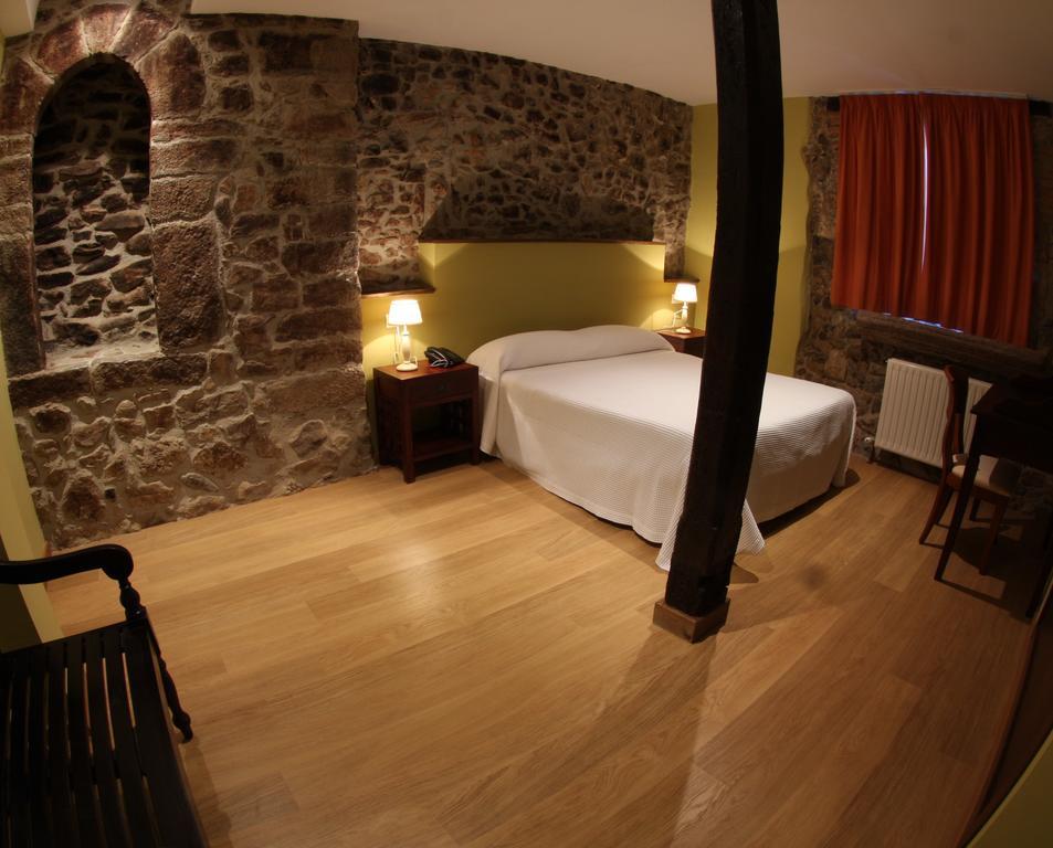 Hotel Casona Cuervo San Tirso de Candamo Exterior photo