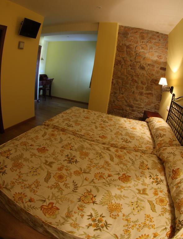 Hotel Casona Cuervo San Tirso de Candamo Exterior photo